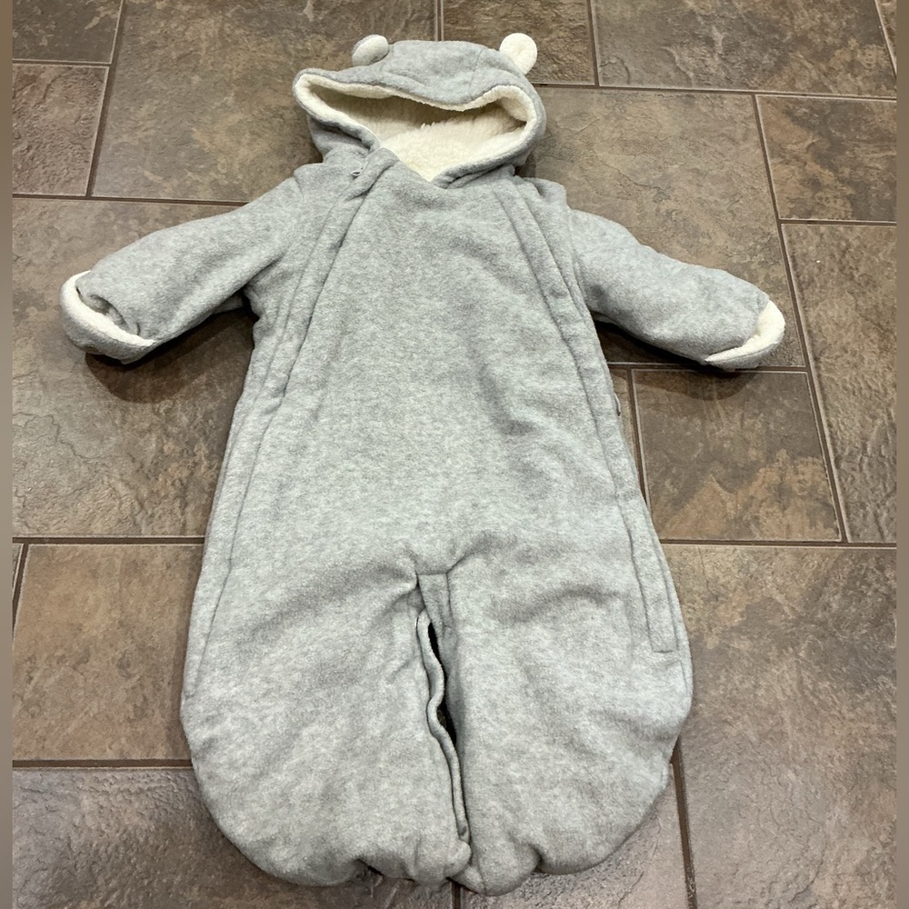 🥵 Cozy Grey fleece baby bunting suit